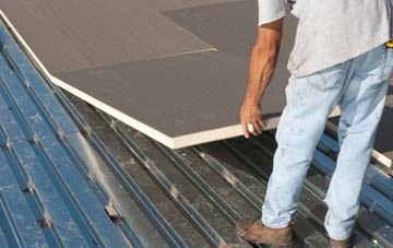 benefits of insulating Tivetshall St Mary flat roofing